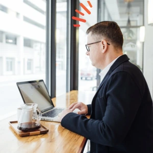 Helvetios team member helps to setup an Estonian company online